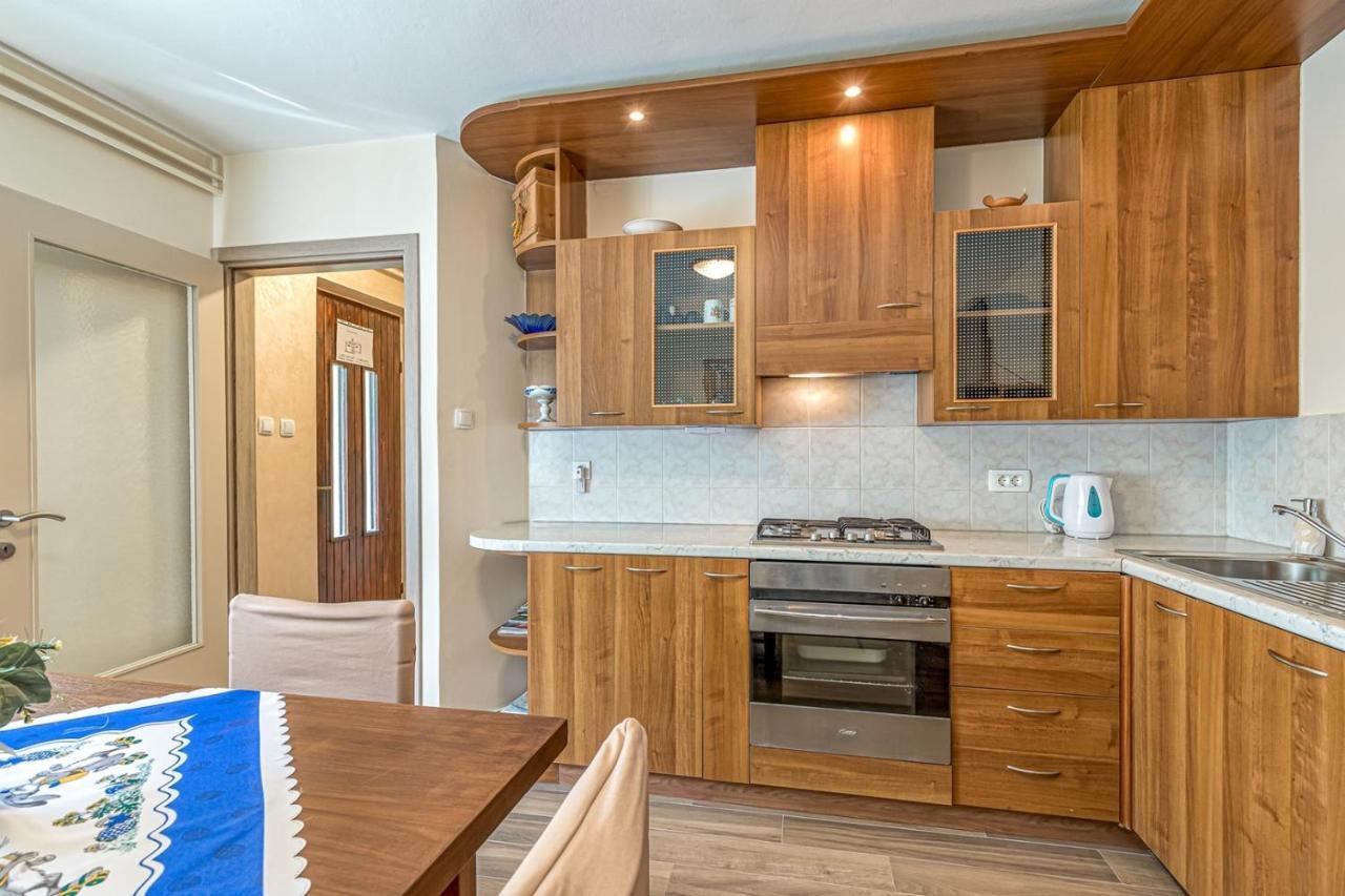 Apartment Flores Stari Pazin Zewnętrze zdjęcie